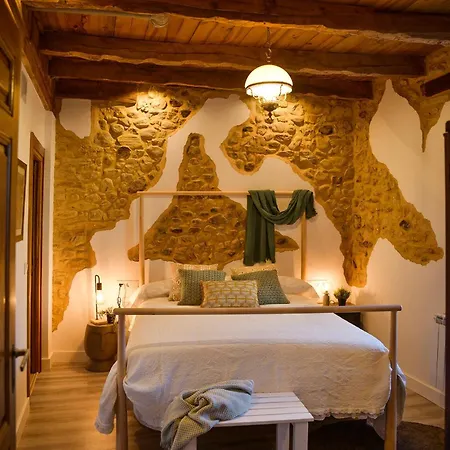 Casa Entrepiedras Villalis