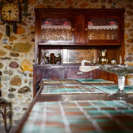 Casa Entrepiedras Holiday home Villalis